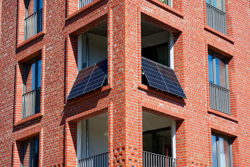 Balcony solar could soon become legal in Australia. Here's how plug-in systems work